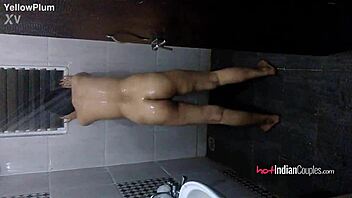 Reenu Bhabhi strips in shower showing amazing tits