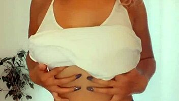 striptease for my fans -yenniferpink