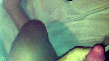 i cum in that pussy so much, it's messy