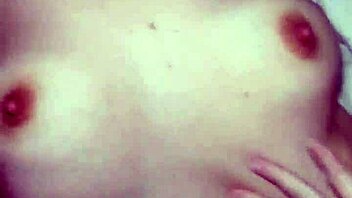 เมียดูดควยรัวๆ MILF รักน้ำว่าวพรอมแมทเจอร์โสเภณี!