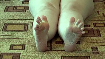 Ever seen a chubby girl in pantyhose licking her own legs?