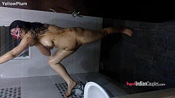 Reenu Bhabhi strips in shower showing amazing tits