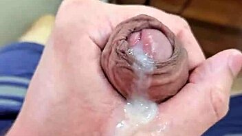 Damn! Huge Penis Show in Homemade Action