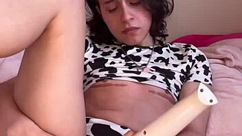 uhh, join me masturbatin in cow lingerie, so hot!