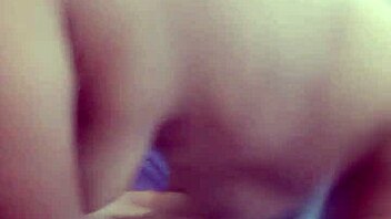 Hun elsker sin store røv i POV hjemmelavet