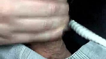 Blowjob While Driving Car - Risky and Public