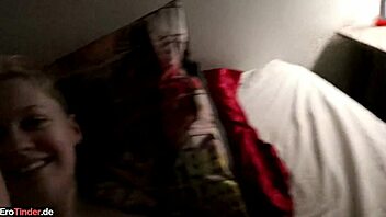 Sie Will Meinen Warmen Cum Beim Aufstehen In Ihr Haben?