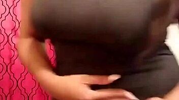 Gordita puta y caliente bailando para mi