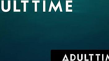 big ass blondes rub clits in threesome