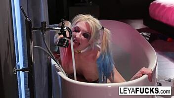 Leya falcon bathes in the tub