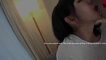 MILF nakal dan mesum berbuat liar di versi gratis!