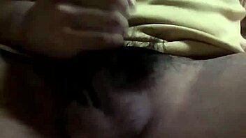 cậu bé nứng cậu thủ dâm bắn tinh tung tóe