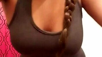 Gordita puta y caliente bailando para mi