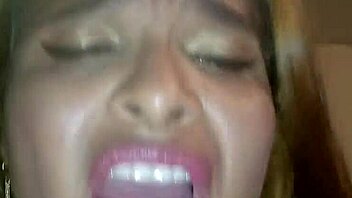 Culona Gina Halime loving her boyfriend's juicy cock at home! 😍