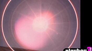 Blonde milf with big tits christine smith posed naked after she striptease!