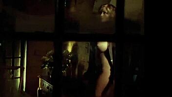 Blonde milf with big tits christine smith posed naked after she striptease!