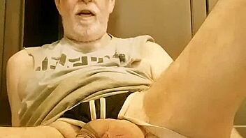 Hairy hunk Thomas Odea shows off his huge cock in gay porn