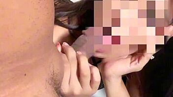 esta pequeña sabe cómo usar su boca para blowjob con teen 18+