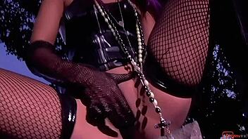 Gothic Girls Threesome Masturbation In Pantyhose