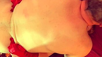 Granny's holiday orgasm with hardcore licking and cum in lingerie