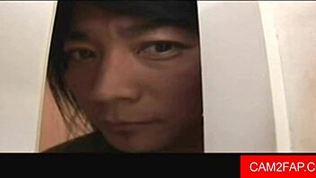 Obejrzyj tę młodą 18+ w dzikim seksie, gorące darmowe wideo!