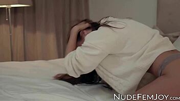 Beautiful babe teases in lingerie with sensual close-ups