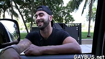 who's winning this wild gay blowjob contest?