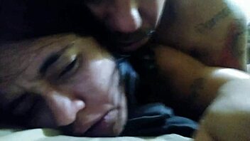 O Cuzão Gostoso Da Porra Que Eu Tenho E O Bluezao Gostoso Adora