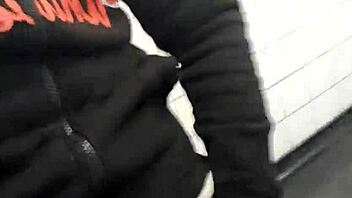 SAFADEZA NO BANHEIRO DA ACADEMIA COM MACHOS