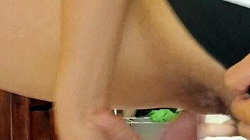 Shy amateur Harrylifestyle gets a massage from GiGi