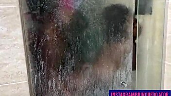 In the bathroom, I fuck the 18yo latina's big pussy and creampie her