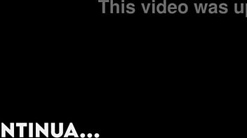 pendurando calcinha no varal com os caipiras curiosos