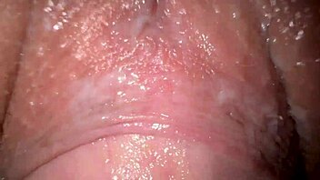 Fucked my friend's wife at work – her tight pussy was so creamy