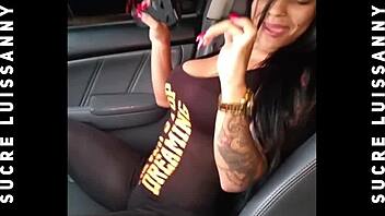 Sensual Luisanny's seductive striptease and twerking performance