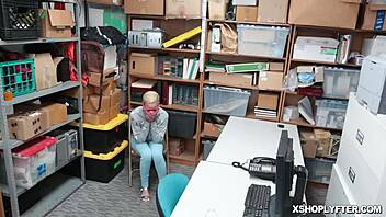 Watch Arie Faye Getting Fuck Doggystyle