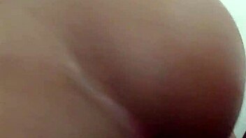 Novinho Levando Pau No Cuzinho Arrombado!