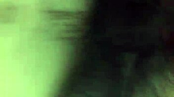 Homemade japanese couple's intense creampie session