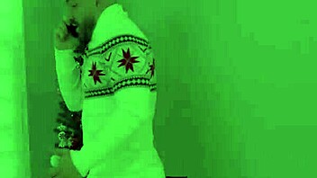 Sweet Christmas Pie For Horny Teen 18+- Carolina Sweets!