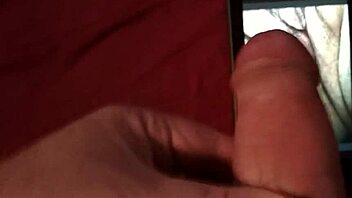 Hot cum tribute for Cyberdebb’s tight pussy!