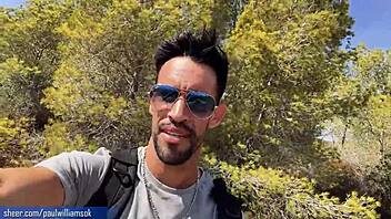 i left my clothes and walked naked until masturbating on the road