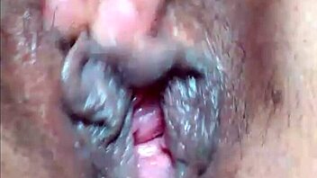 webcam story of mature woman with saggy chest