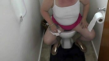 pin that tail, watch the bitch piss while sucking master