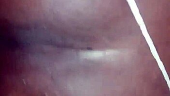 Petite girl dominated by Foda in motel room