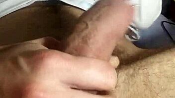Gay amateur films himself pleasuring a gaypunheta