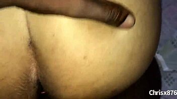 وضع الكلب الجامايكي مع زب أسود كبير رهيب