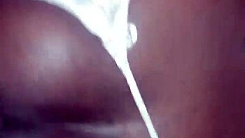 Petite girl dominated by Foda in motel room