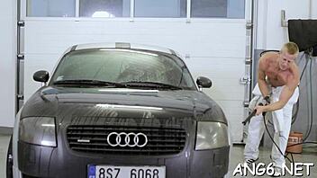 Watch dazzling Yasmin cum on camera