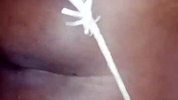Petite girl dominated by Foda in motel room