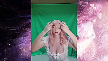 Shemale Selena Sister masturbates in stockings, dreaming of boys cumming inside!