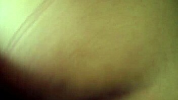 40-year-old virgin from dc explores pussy 😏